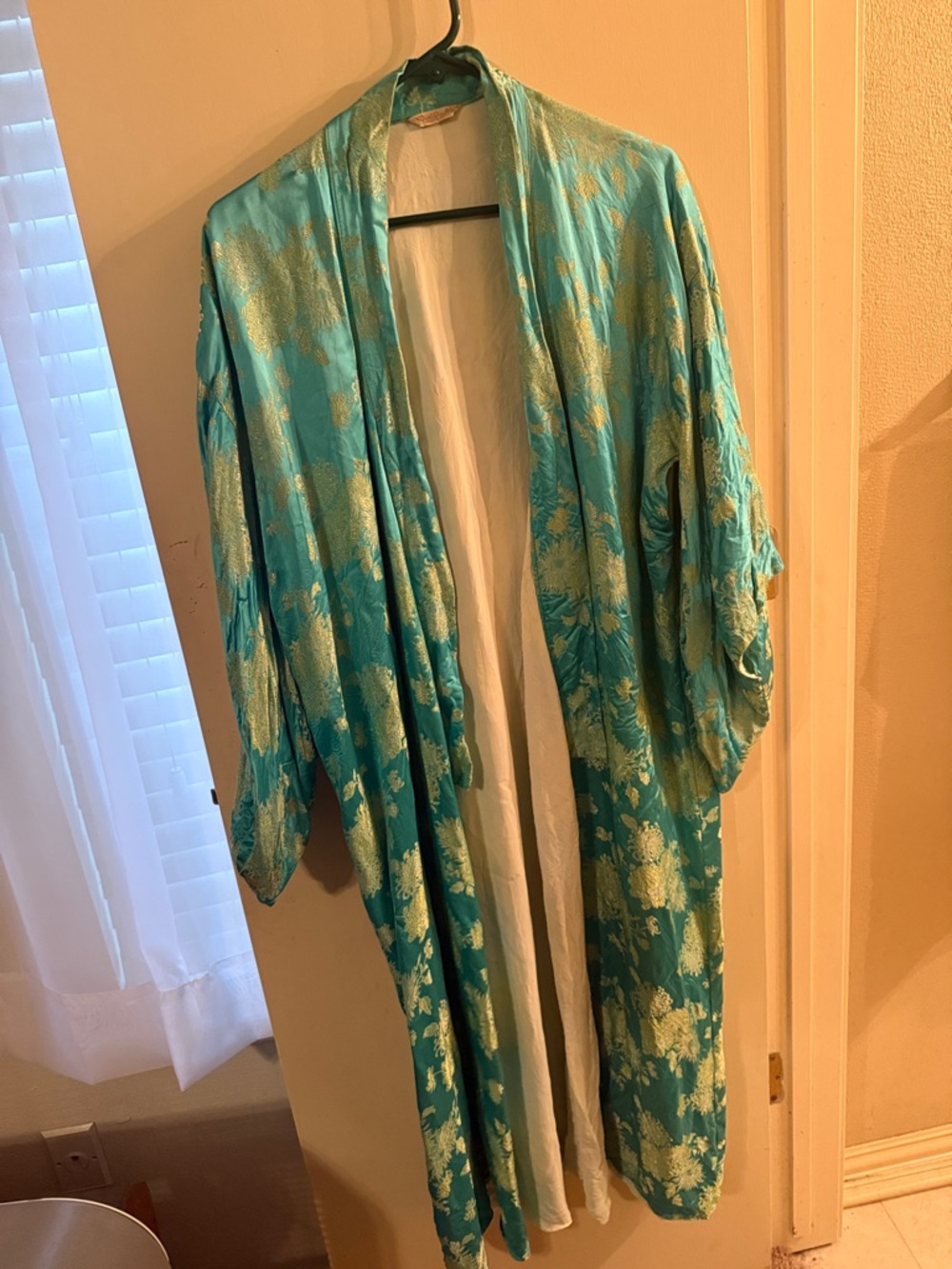 Silk-Feel Teal Floral Bandeau Robe